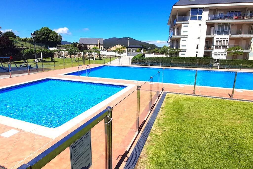 דירות Apartamento Playa Foz Con Jardin Y Piscina מראה חיצוני תמונה
