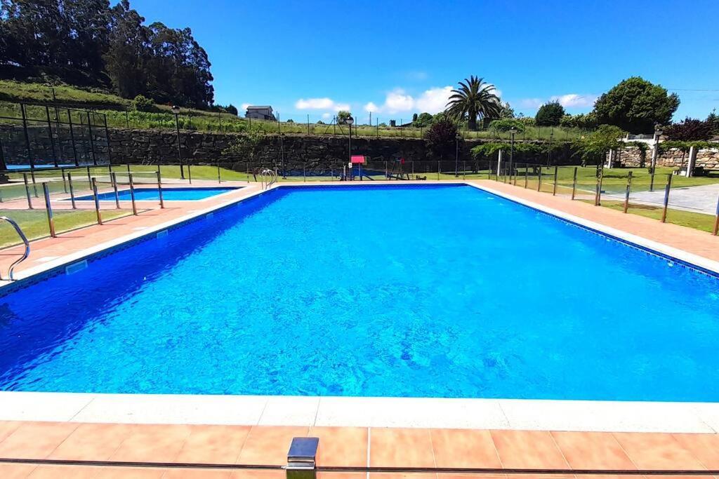 דירות Apartamento Playa Foz Con Jardin Y Piscina מראה חיצוני תמונה